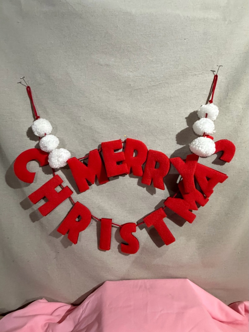 Red 'Merry Christmas' Holiday Garland - Festive Felt Banner